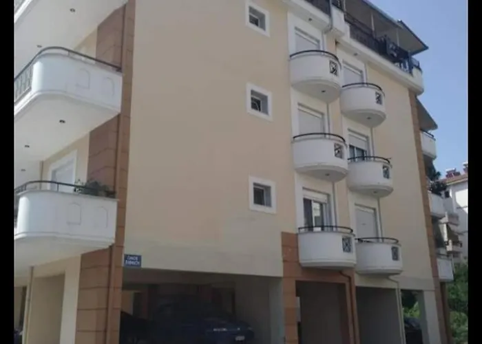 Siame דירה Dráma